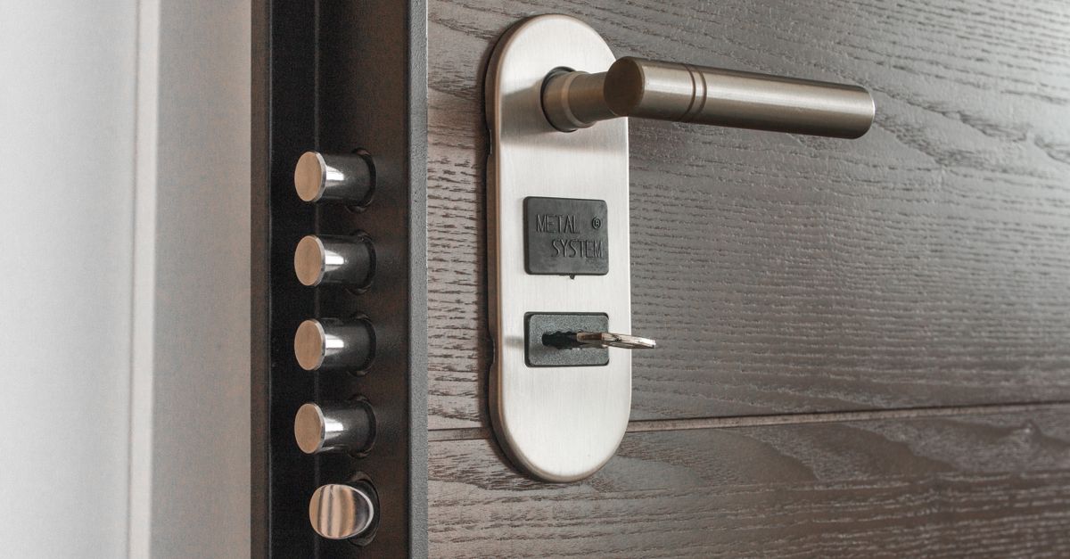 Commercial Locksmith service — Guard Locksmiths