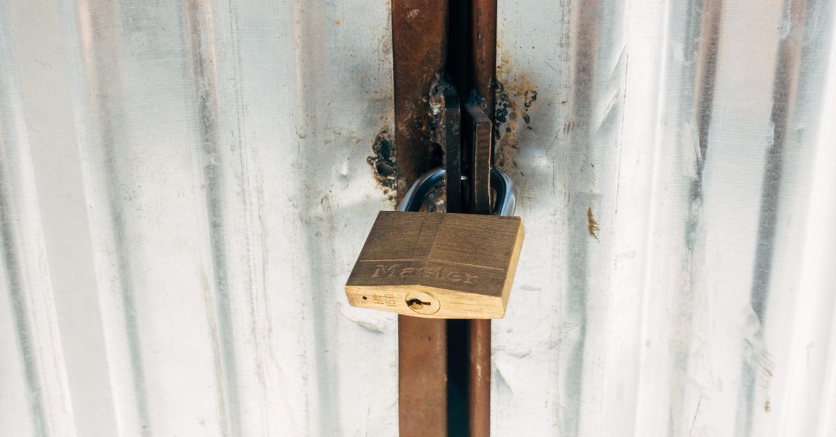 locksmith service technician — Guard Locksmiths